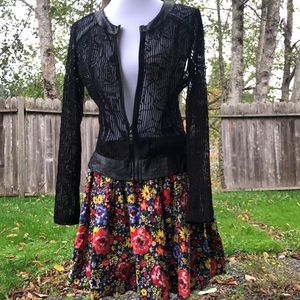 Colorful Floral Flare/ puffy Skirt with Elastic waist. Forever 21 brand. Size M